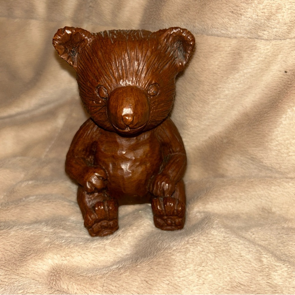 1986 Red Mill MFG Made in USA bear figurine